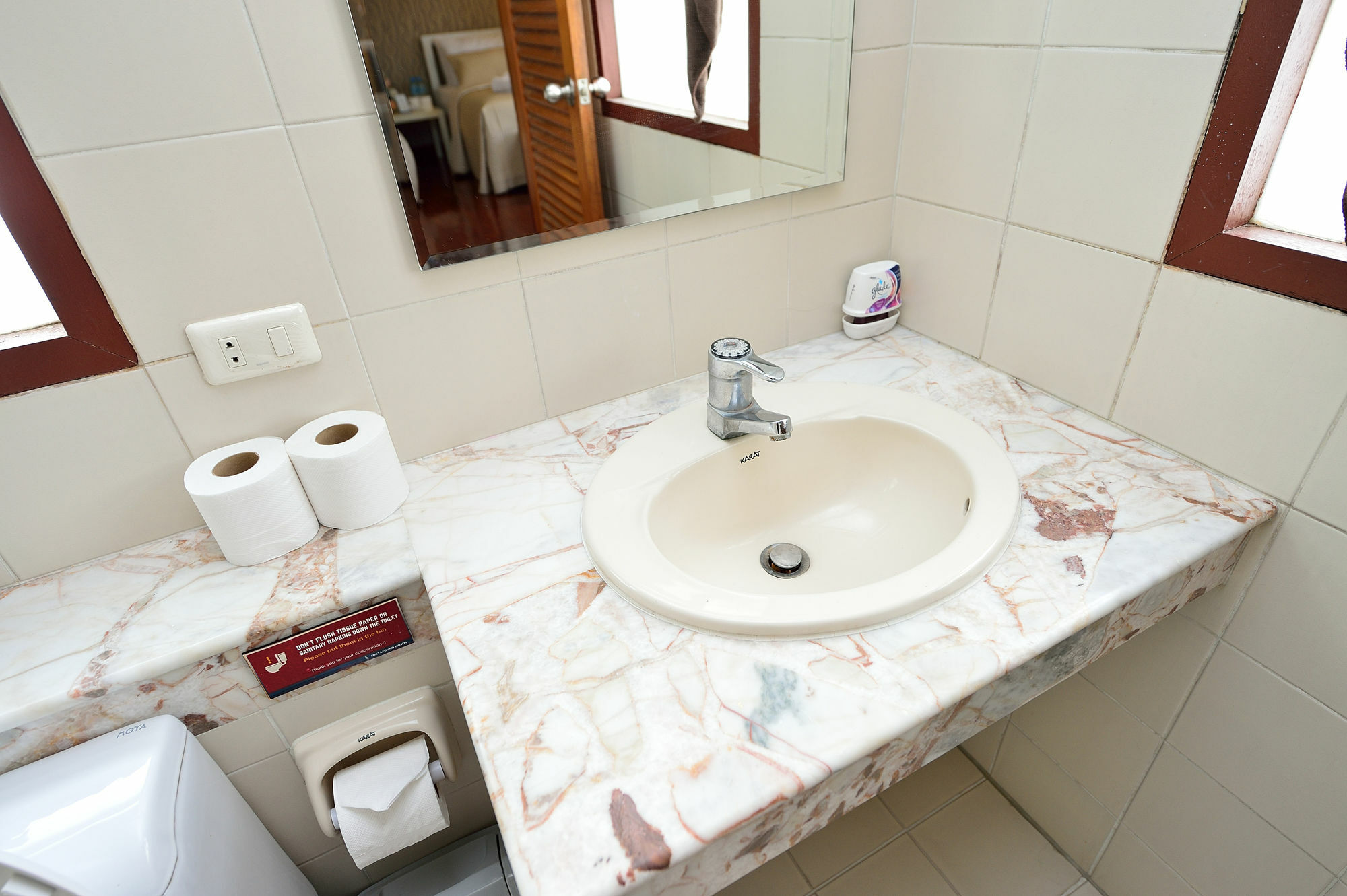 בנגקוק Lost And Found Bed And Breakfast מראה חיצוני תמונה
